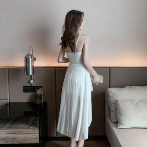 被男狂揉吃奶胸60分钟视频
